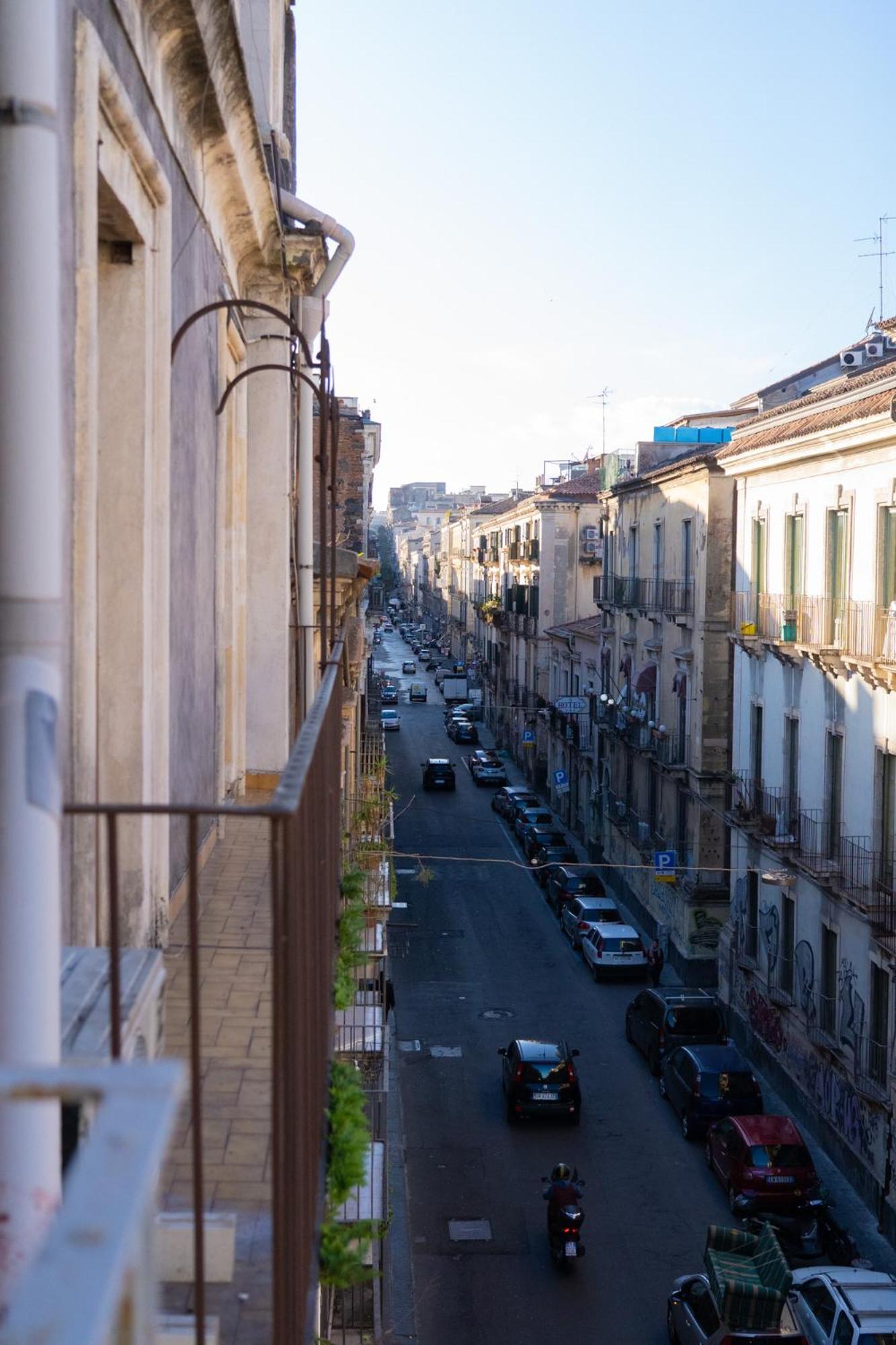 B&B Opera Catania-Fontanarossai nemzetközi repülőtér Kültér fotó