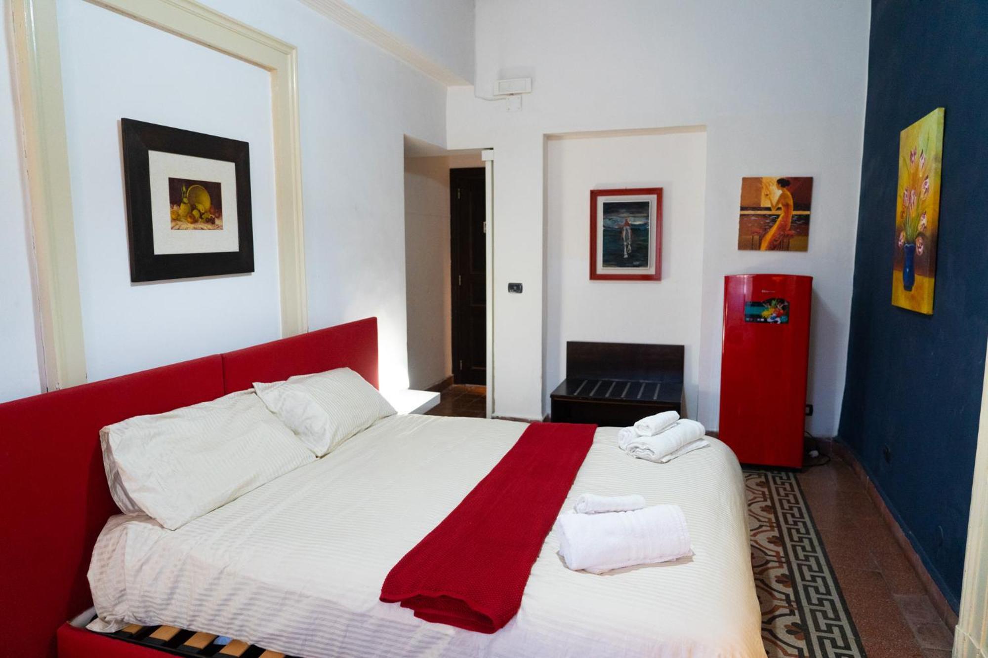 B&B Opera Catania-Fontanarossai nemzetközi repülőtér Kültér fotó
