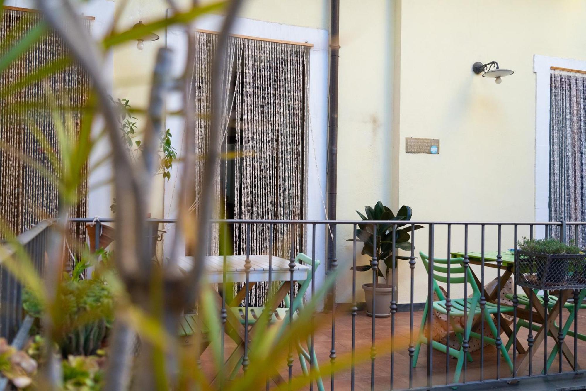 B&B Opera Catania-Fontanarossai nemzetközi repülőtér Kültér fotó